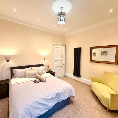 Georgian Luxury - Fast Broadband Wifi - Parking Available Daire Edinburgh