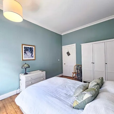 2-bedroom Edinburgh