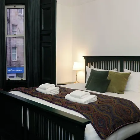 Konukevi 4 Friends House Edinburgh