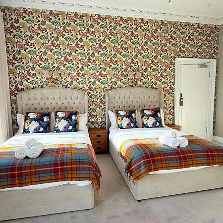 Armadillo Guest House- Adults Only * Edynburg