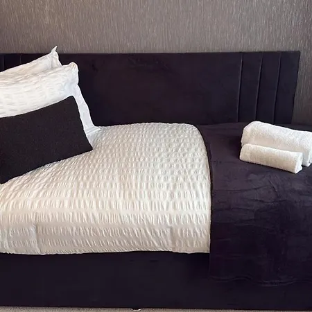 Royalmileluxe 3bed Διαμέρισμα