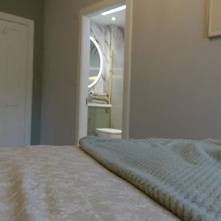 One - New To Market Apartment