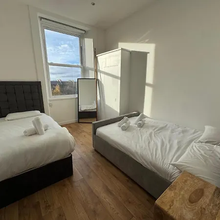 Duplex Penthouse - 11 Guests 7 Beds 15' Centre شقة إدنبرة