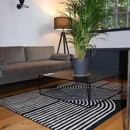 Stockbridge 1br With Parking אדינבורו