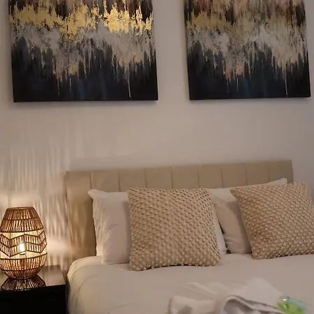 דירה Elegant 3br At Haymarket אדינבורו