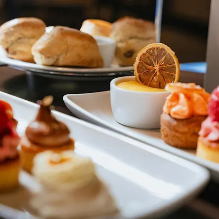 호텔 The Glasshouse, Autograph Collection