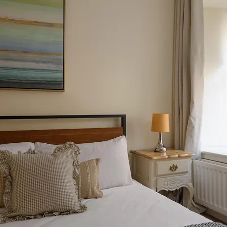 דירה Cozy 3Br Escape Near Edinburgh Centre אדינבורו
