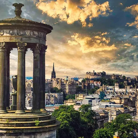 The Barony Fox Apartamento Edimburgo