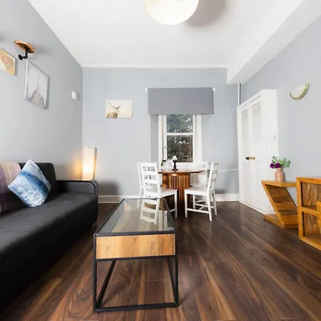 Stylish And Unique By The Meadows 8 Appartement