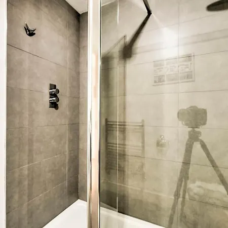 Daire Bright & Modern Flat *