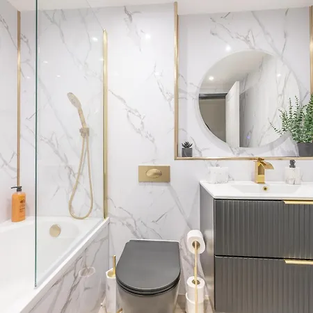 アパート Easter Cosy 4 Bedroom - *