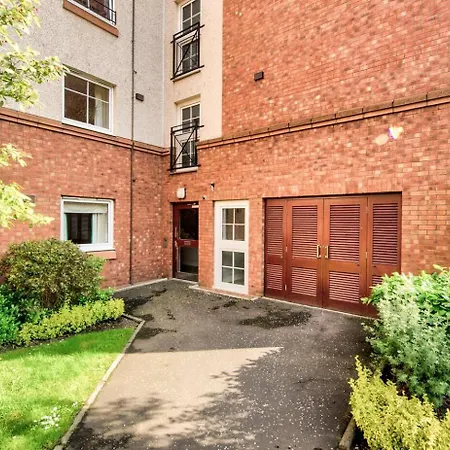 Bright & Modern Flat Daire *