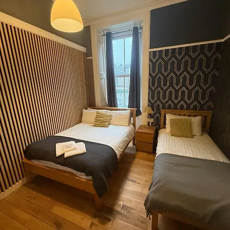 Balmore 3* Edinburgh