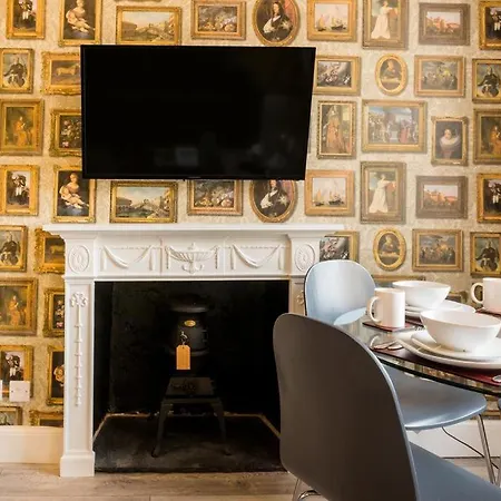 Διαμέρισμα West Bow - Magical Harry Potter-inspired Flat Near Castle Εδιμβούργο