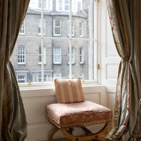 Frederick Street - Stylish In The Heart Of New Town! *