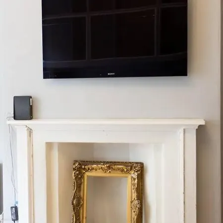 Frederick Street - Stylish In The Heart Of New Town! Daire