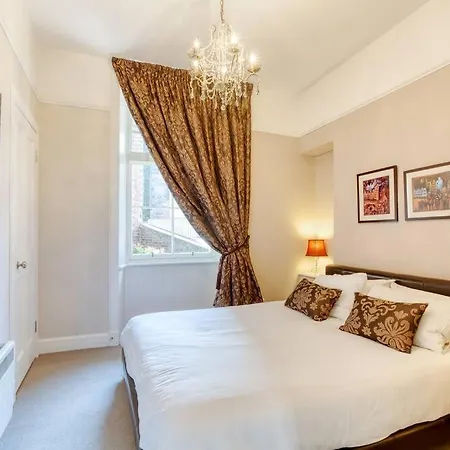 아파트 West Port - 2br In The Heart Of The Old Town Just Off The Grassmarket 에든버러