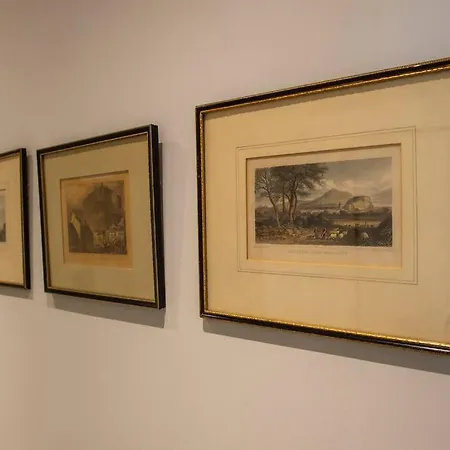 Διαμέρισμα Upper Bow - Luxurious, Modern 1br Near Castle *