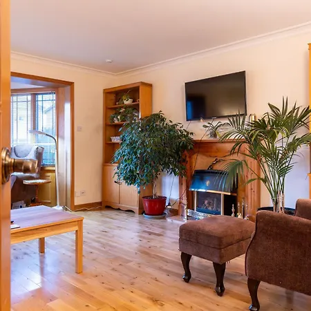 Bright, Spacious House 別荘 *