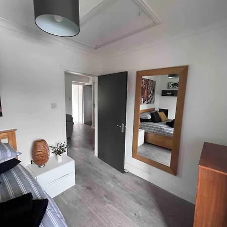 Stylish One Bed דירה אדינבורו