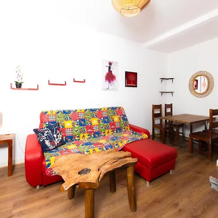 Lovely 2 Bdrm Apartamento *