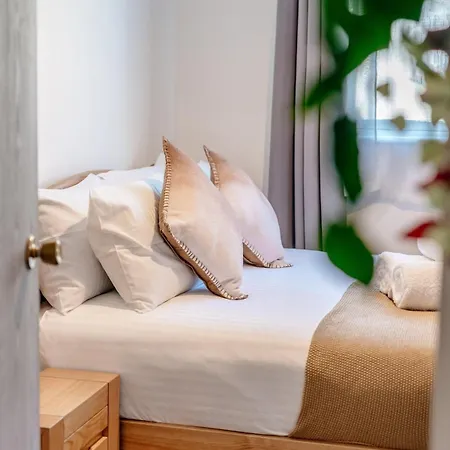 Elliot's Place Free Parking Sleep 4 Cosy Apartman