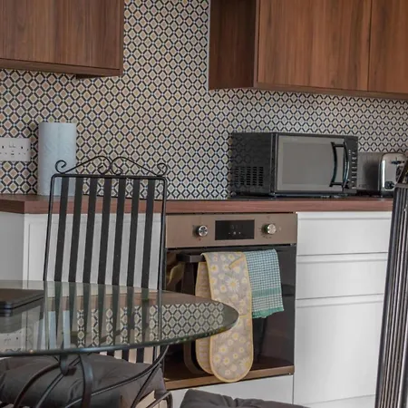 Stylish 1br Urban Stay, Centre *