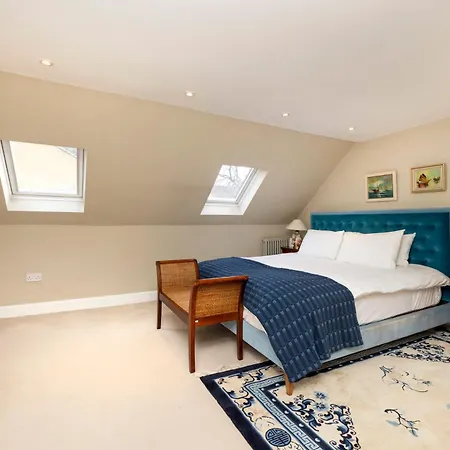 Luxury Family Flat In New Town Edinburgh