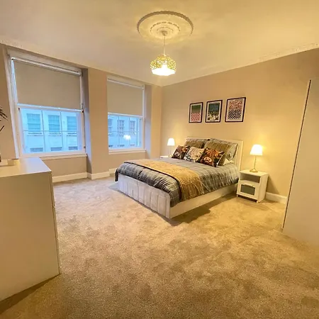 Apartment Celtic In The Heart Of Edinburgh