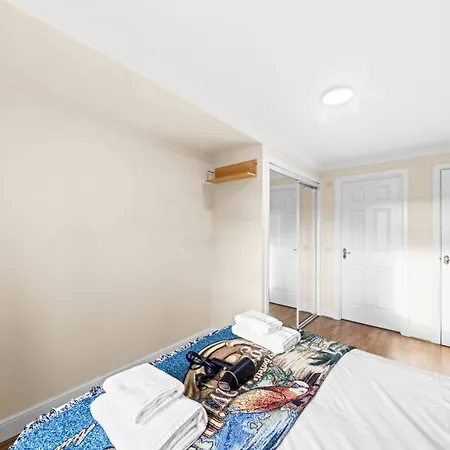 St Clair 2 Bedroom - Leigh, 아파트 *