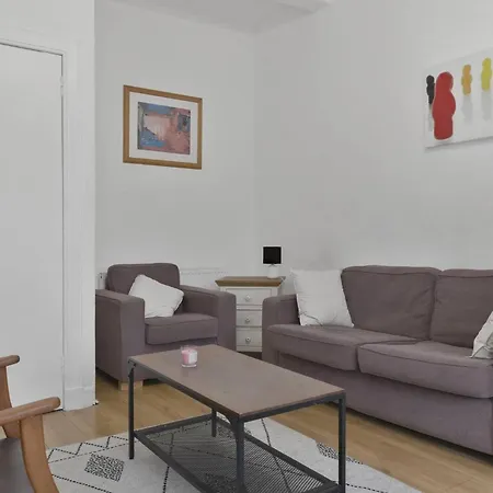 Prime Centre 2br