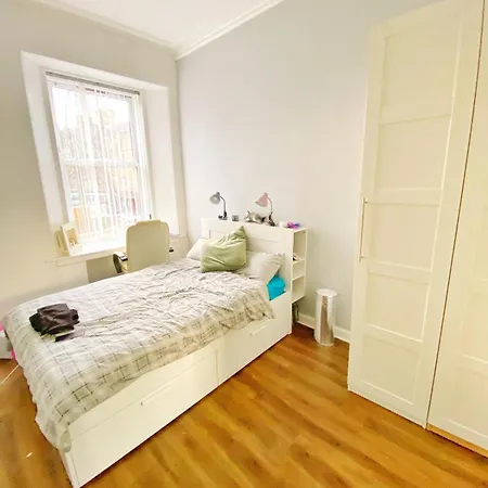 Apartman Two-bedroom Retreat Close To Sites Edinburgh