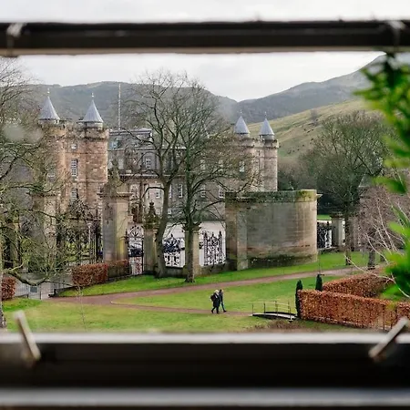 Apartmán Bottom Of Royal Mile 7 Beds Sleeps 12 3 Bthrooms Edinburgh