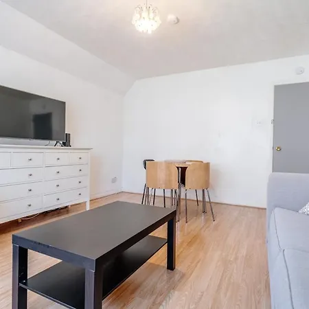 Apartment Elliot's Place Free Parking Sleep 4 Cosy *