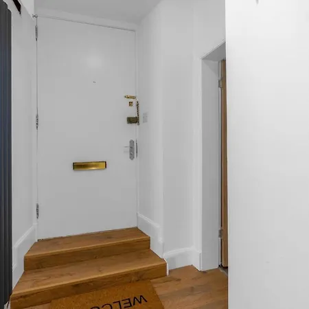 Stylish 1br Urban Stay, Centre Apartment Edinburgh