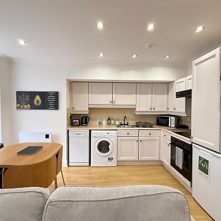 4 Royal Mile Flat Near Castle Lägenhet *