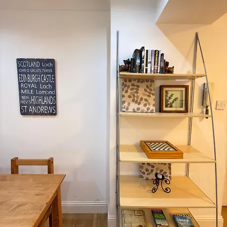 3 Royal Mile Flat Near Castle * Edinburgh