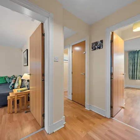 Charming 2 Bedroom - Appartamento *