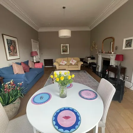 Lejlighed Victorian With Car Parking In Driveway, Murrayfield Edinburgh