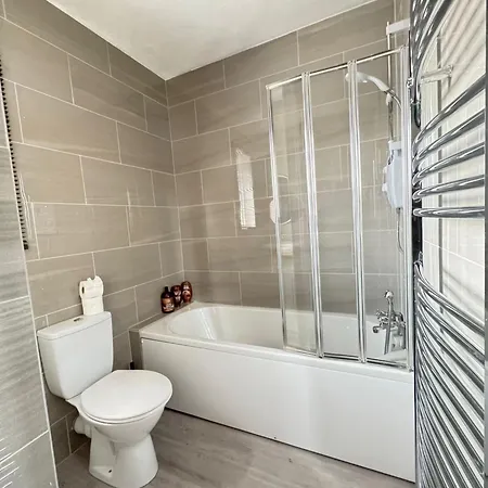 Daire Spacious 2br By Portobello Edinburgh