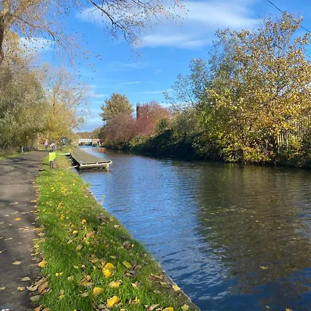 One - New To Market Apartment Edinburgh