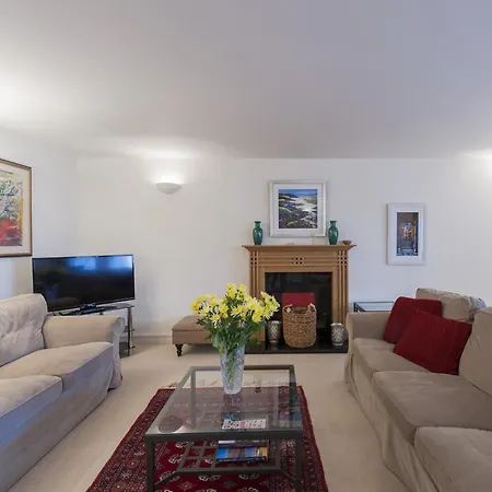 Holiday home 7a - Uk7350