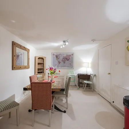 Holiday home 7a - Uk7350