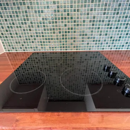 Classical 19th Century Stair - 3 Bedroom Apartment Edinburgh