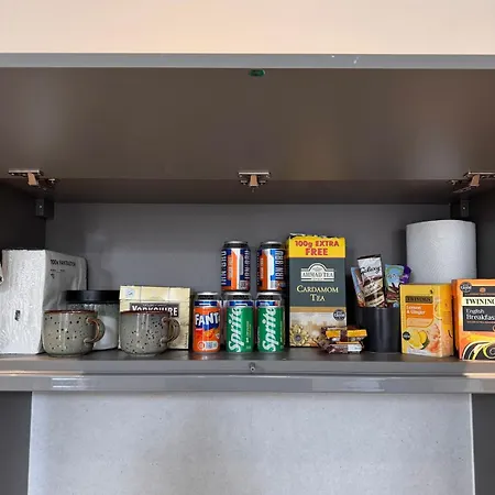 The Convenient * Edinburgh