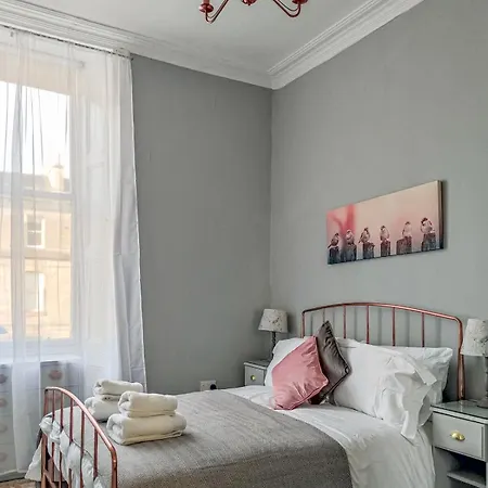 Beautiful Georgian New Town 2 Bed Apartmán Edinburgh