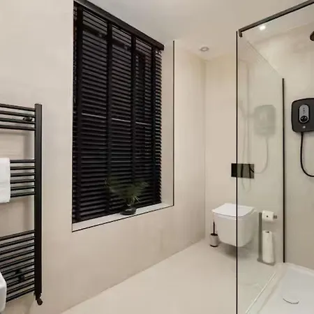 Cozy In Centre Apartment Edinburgh