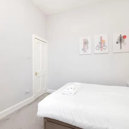 Lejlighed Refined 2-bed Flat With Classic Charm Edinburgh