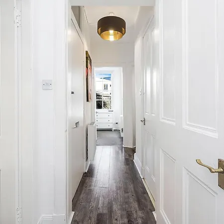Modern - 2br Flat Near Easter Road Stadium *