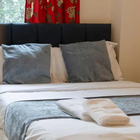 Gardners Crescent Апартаменты